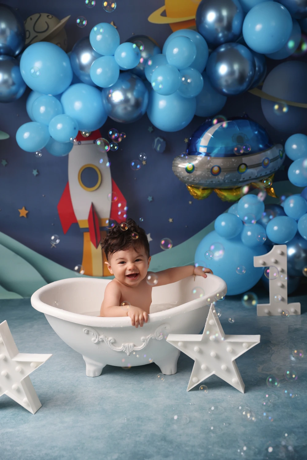 Baby with birthday cake photography Thessaloniki