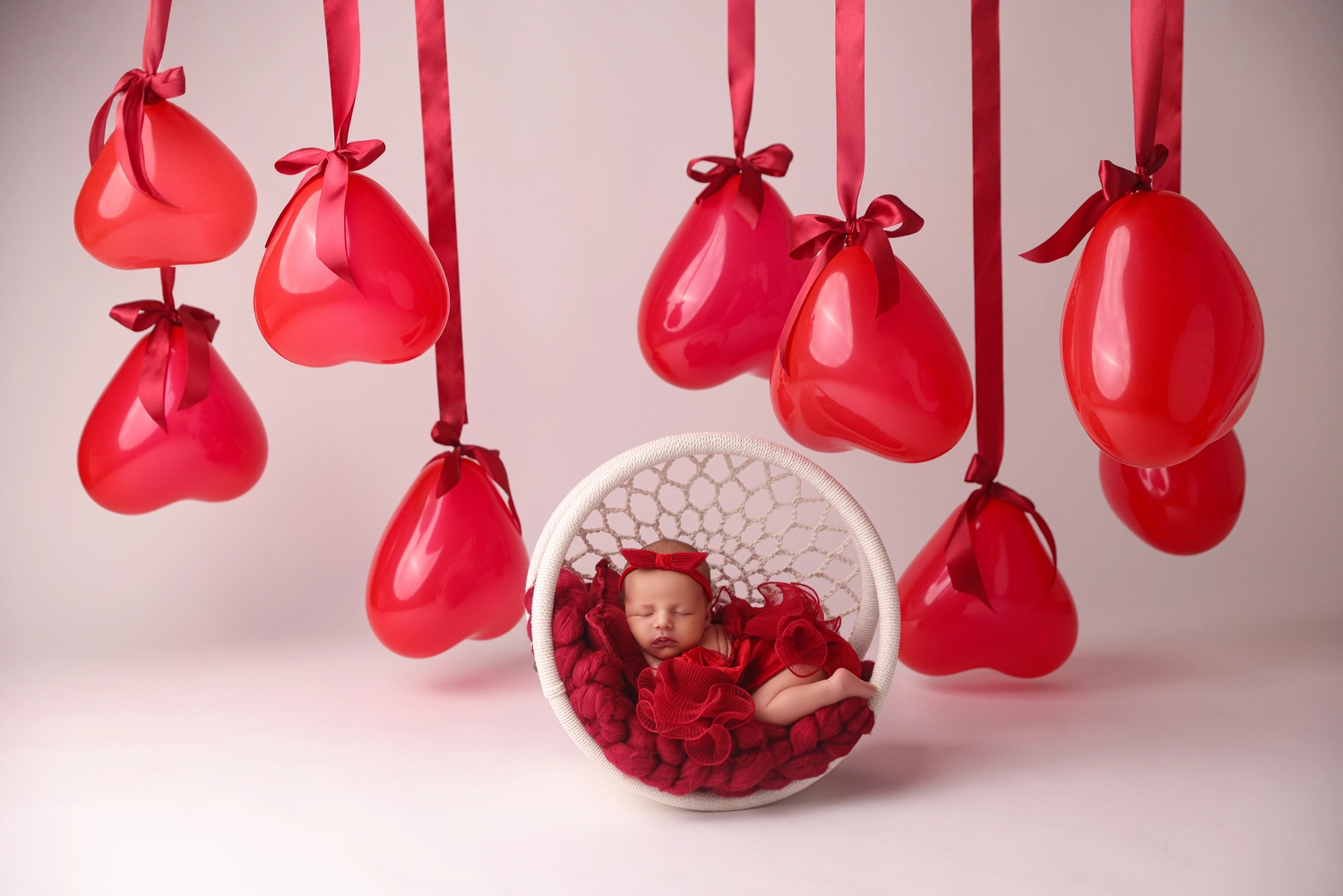 Φωτογράφιση νεογέννητου Θεσσαλονίκη studio